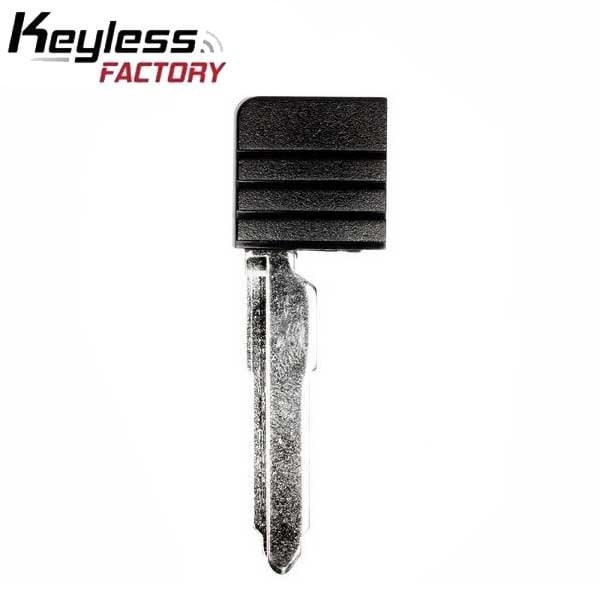 Keyless Factory 2006-2010 Mazda / Emergency Key / MZ27 / PND4Y1-76-2GXA with Chip EKB-MAZ-1236-WC - main